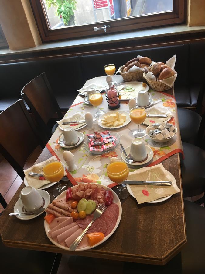 Hotel Montag Sankt Goar Exteriör bild