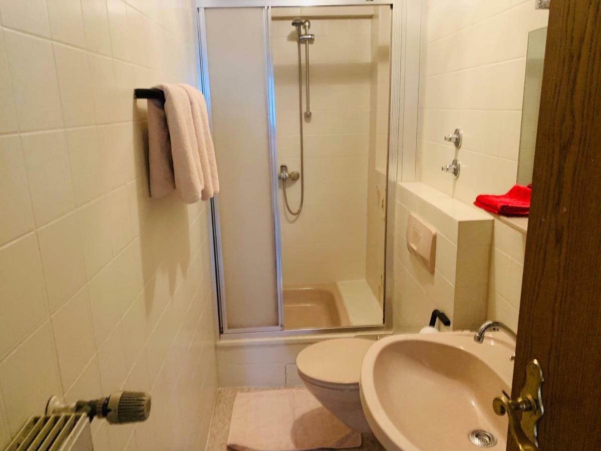 Hotel Montag Sankt Goar Exteriör bild
